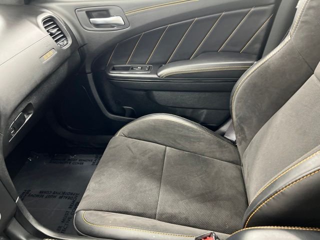 Used 2022 Pitch Black Clearcoat Dodge R/T Scat Pack Widebody image 20