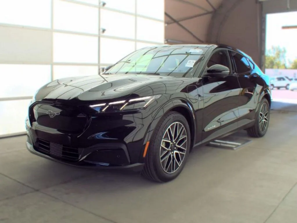 Used 2025 Ford Mustang Mach-E Premium AWD with VIN 3FMTK3SU4SMA55538 for sale in Columbus, OH