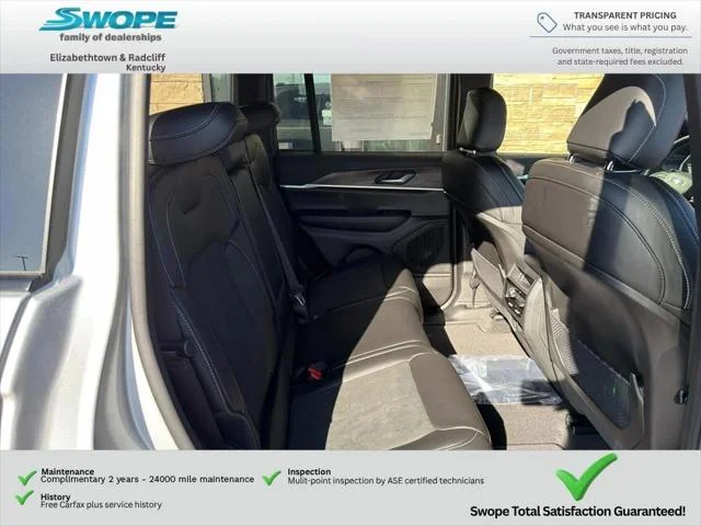 New 2026 Silver Zynith Exterior Paint Jeep Laredo image 10