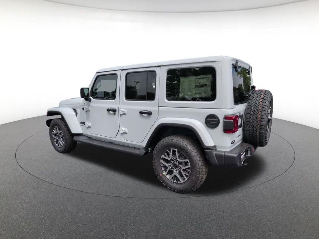 New 2026 Bright White Clear-Coat Exterior Paint Jeep Sahara image 14