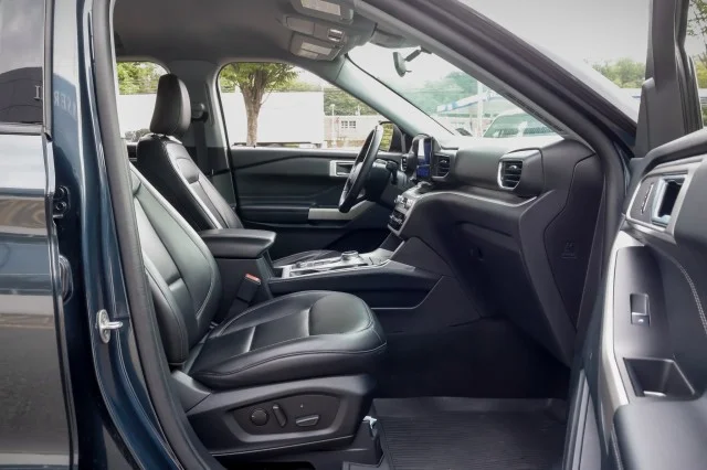 2023 Ford Explorer XLT - Photo 22