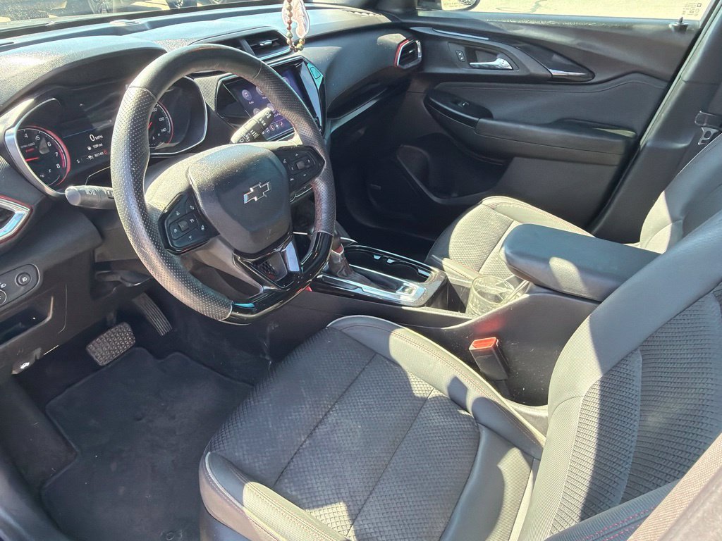 Used 2022 Gray Chevrolet RS image 4