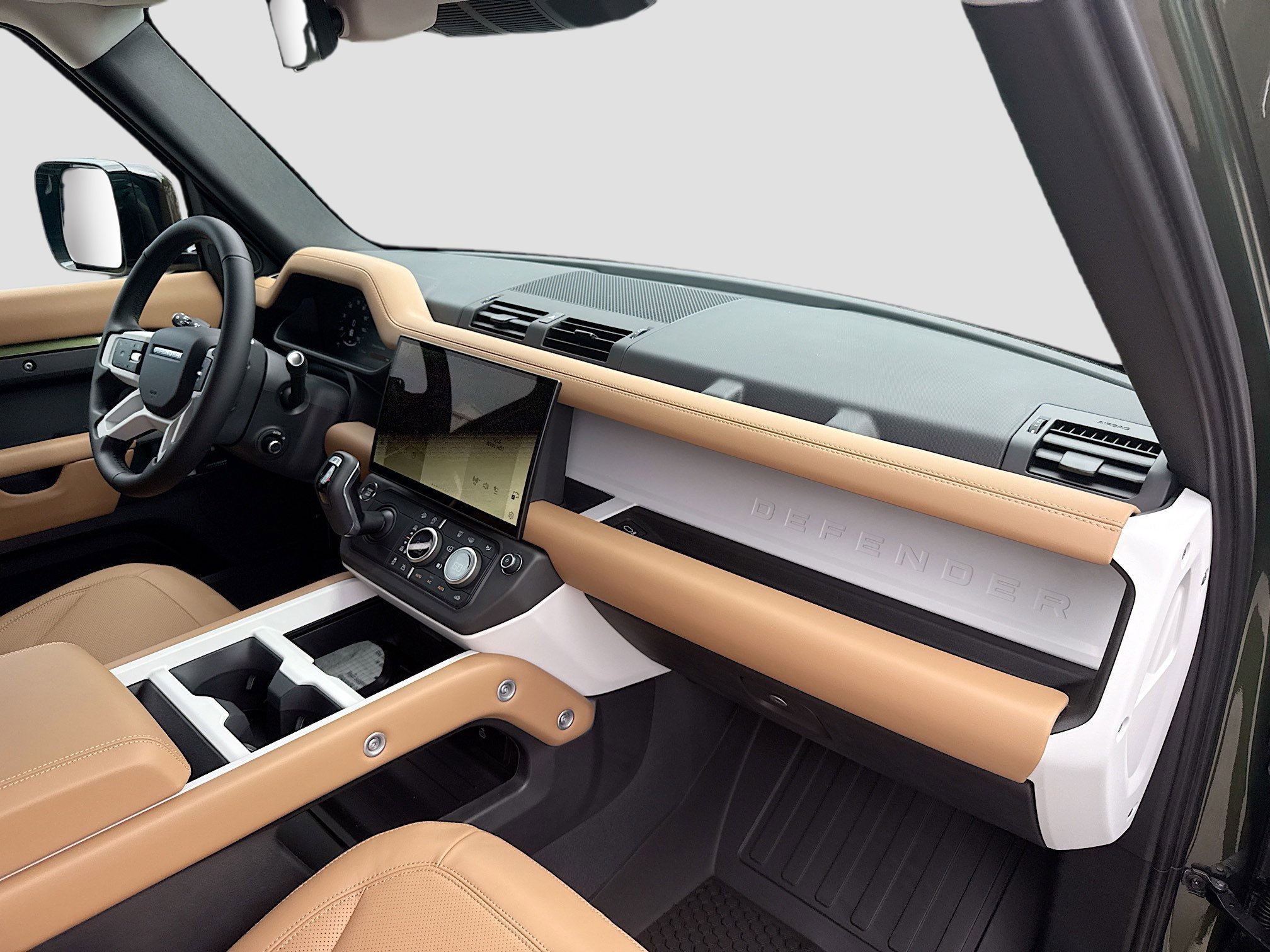 New 2026 Woolstone Green LAND ROVER X-Dynamic SE image 14