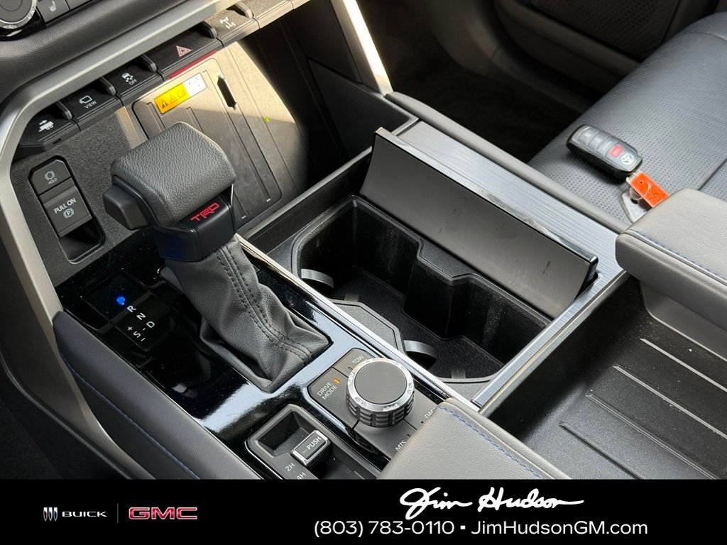 Used 2024  Toyota Platinum image 34