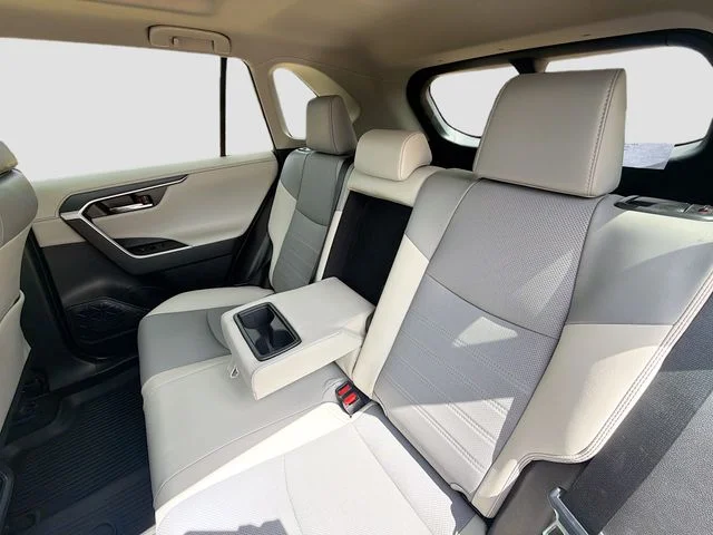 Used 2022 Silver Sky Metallic Toyota Limited image 27