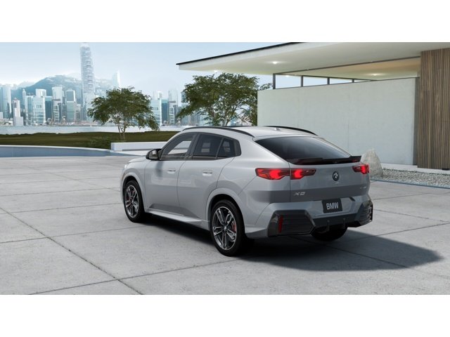 New 2026 Brooklyn Grey Metallic BMW X2 28i image 2