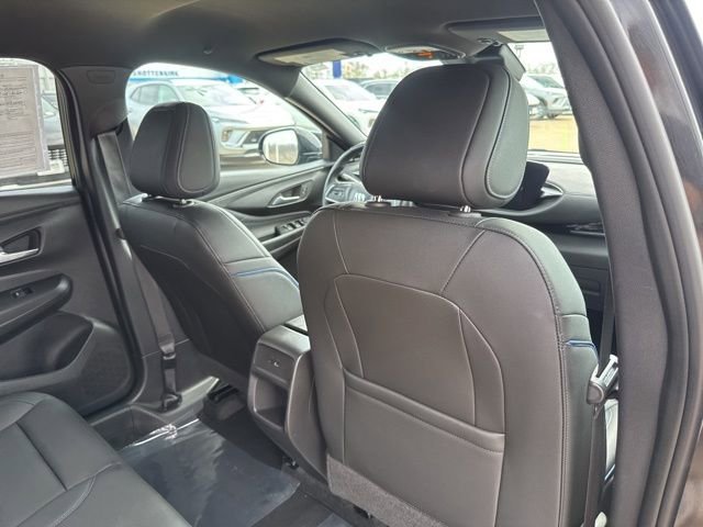 Used 2025 Ebony Twilight Metallic Buick Sport Touring image 43
