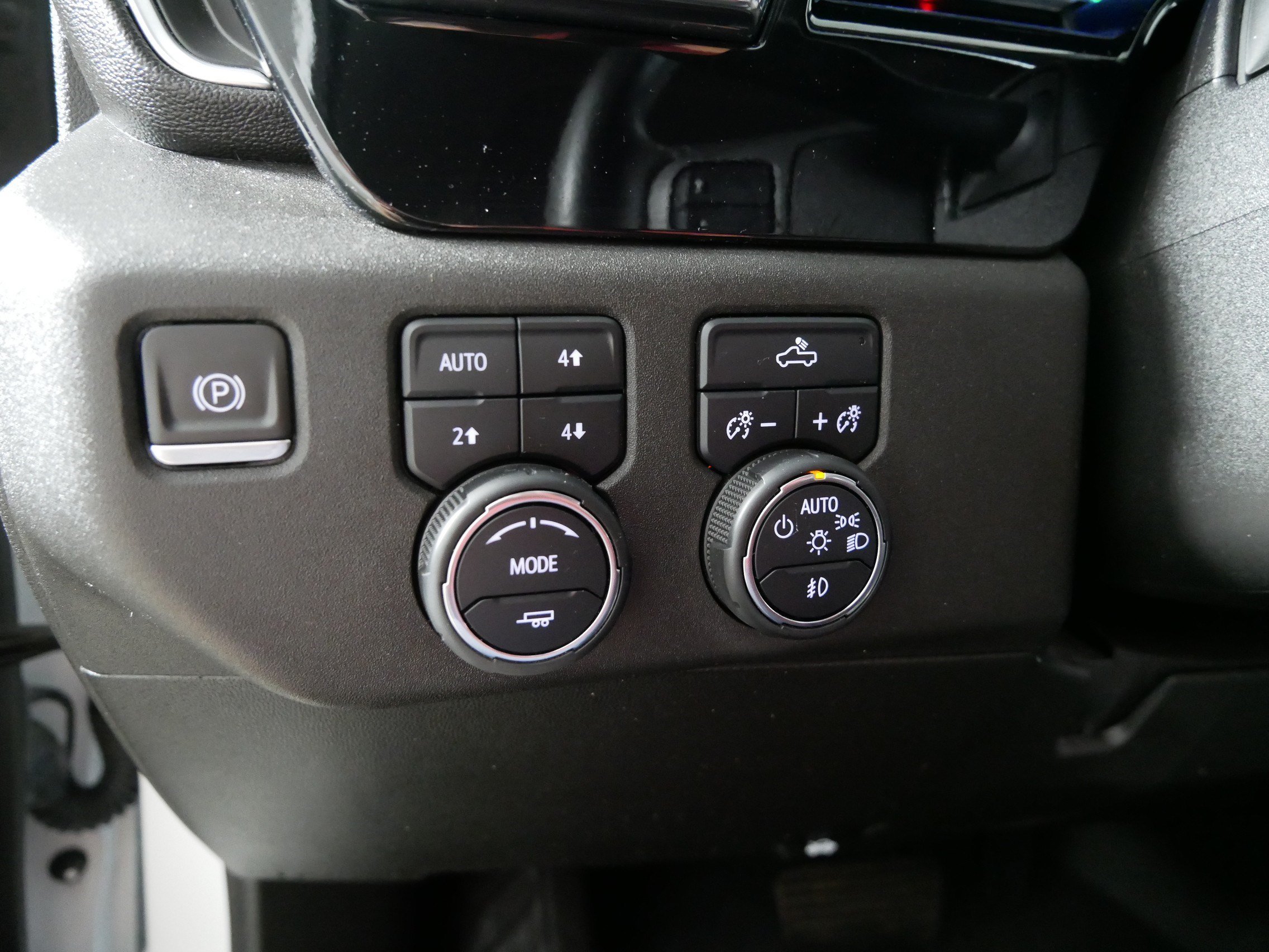 Certified Used 2023 Summit White Chevrolet RST image 26