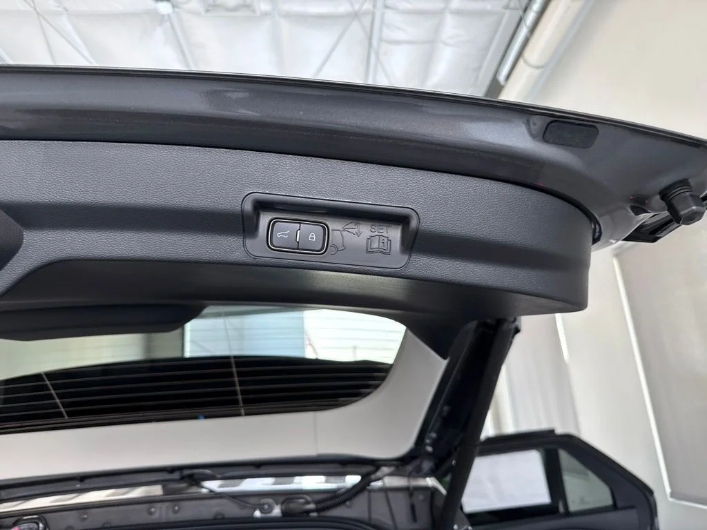 New 2026 Carbonized Gray Metallic Ford Active image 18