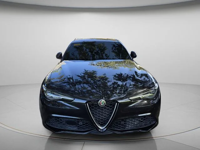 Used 2022 Black Alfa Romeo Ti image 3