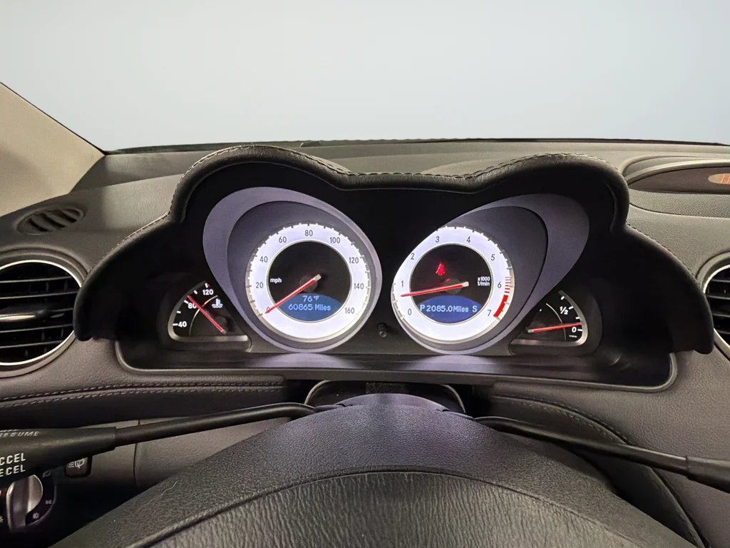 Used 2009 Silver Mercedes-Benz SL 550 image 15