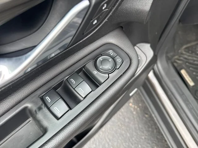 Used 2020 Smokey Quartz Metallic GMC SLT image 13