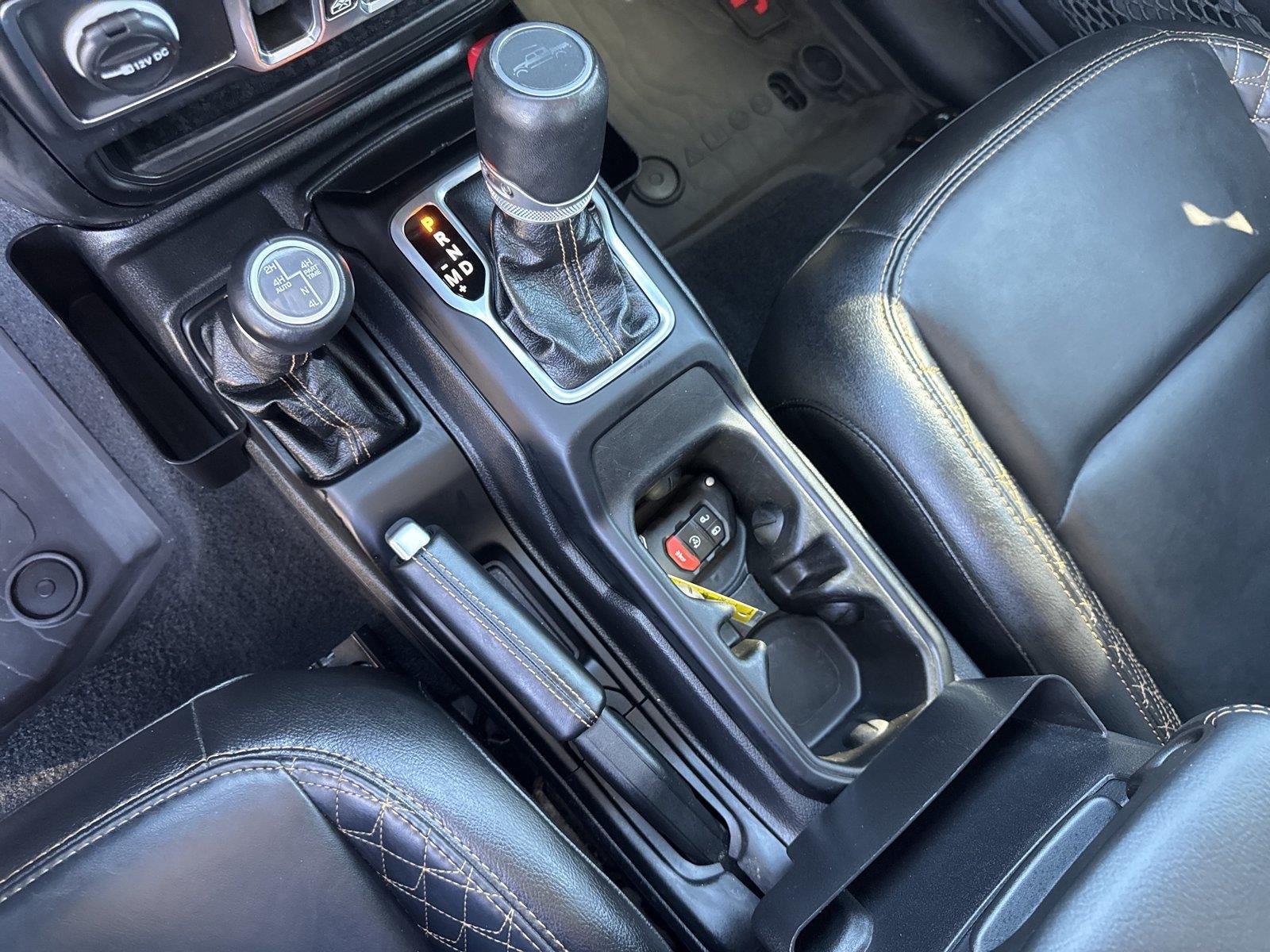 Used 2023 Sting-Gray Clearcoat Jeep High Altitude image 25