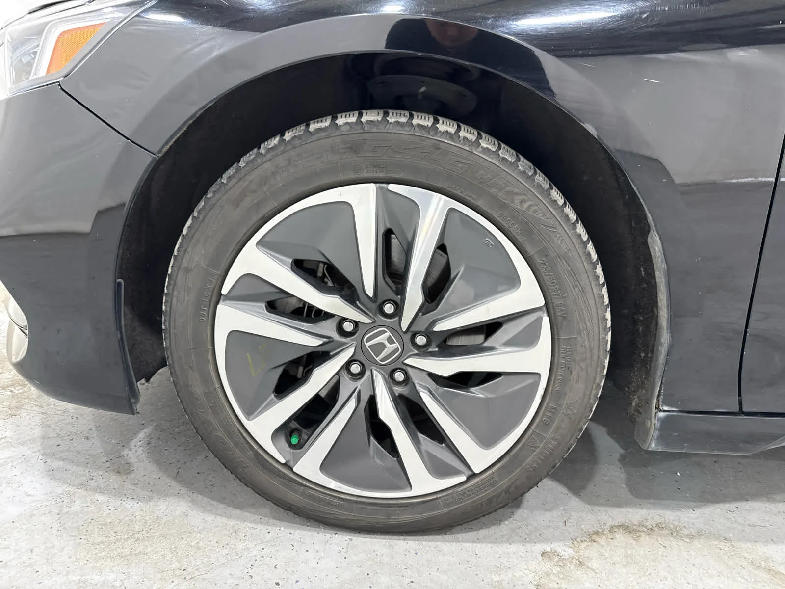 Used 2018 Black Honda EX-L image 10
