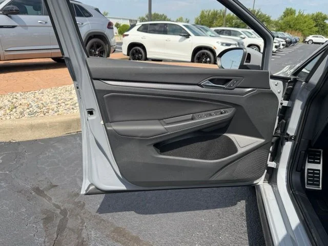 New 2026 Moonstone Gray Volkswagen 2.0T SE image 14