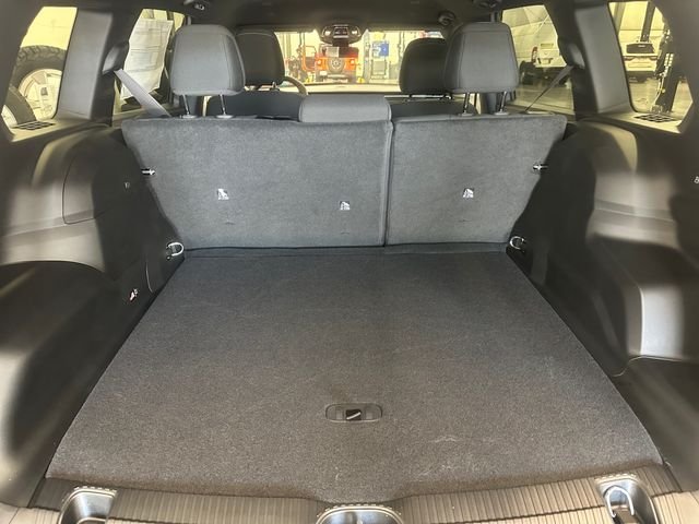 New 2026 Sting-Gray Clear-Coat Exterior Paint Jeep Laredo image 16