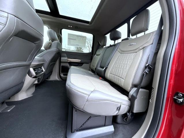 2026 Ford F-450 Super Duty Platinum - Photo 25