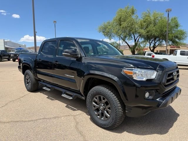 Certified Used 2022 Midnight Black Metallic Toyota SR5 image 3
