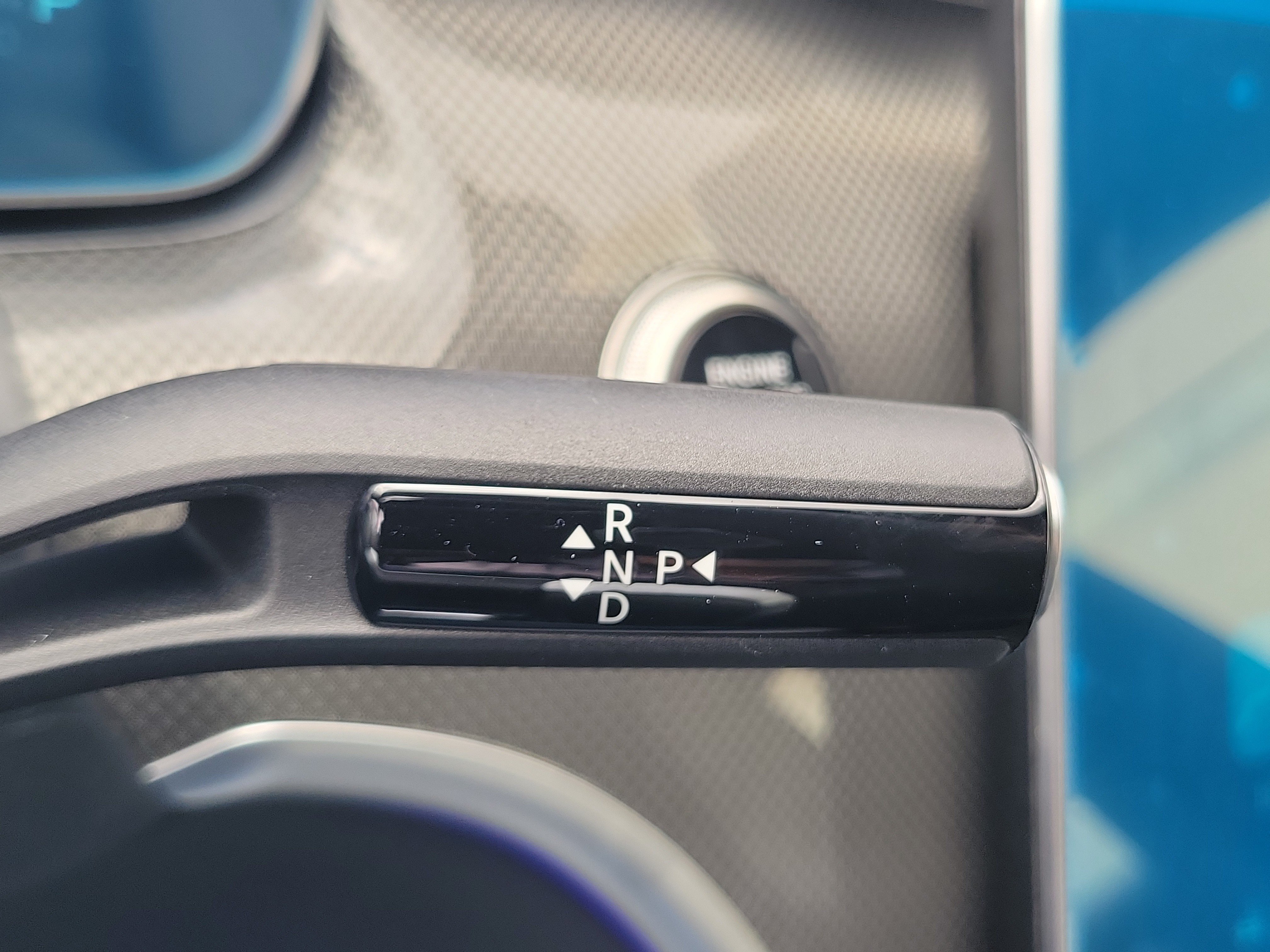 New 2026 MANUFAKTUR Alpine Grey Mercedes-Benz C 300 image 30