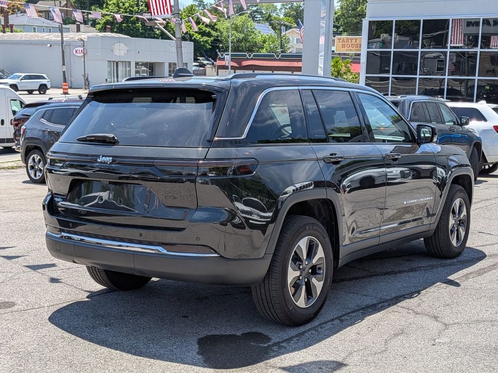 Used 2023 Brown Jeep 4xe image 6