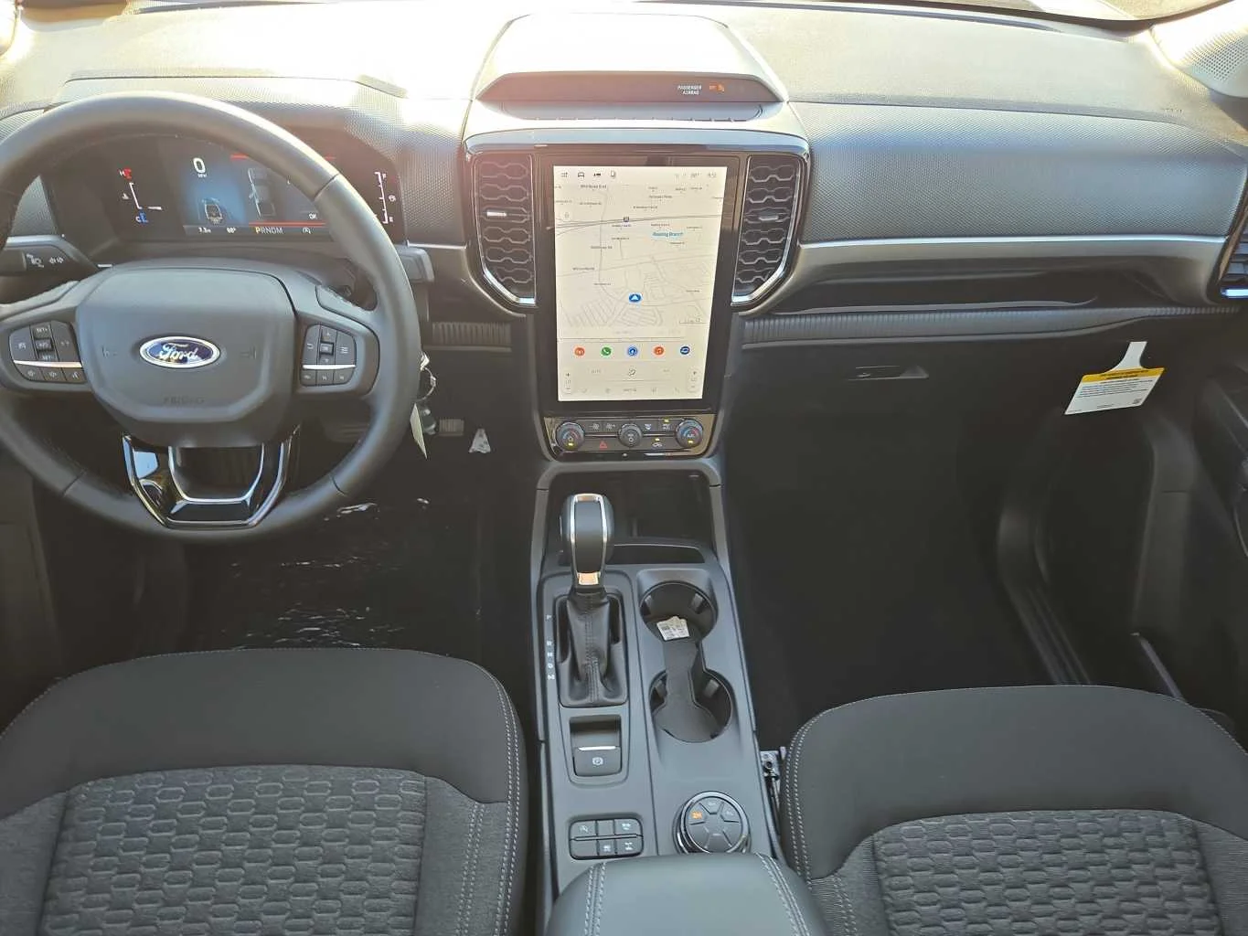 New 2026 Oxford White Ford XLT image 5