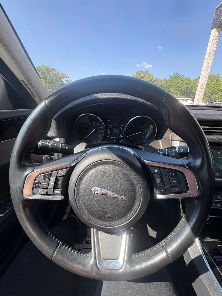 2019 Jaguar XF Prestige - Photo 13