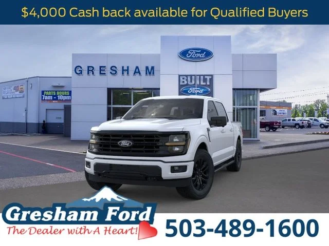 New 2026 Oxford White Ford XLT image 2