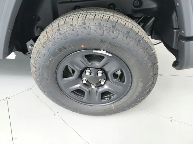 New 2026 Bright White Clear-Coat Exterior Paint Jeep Sport image 37