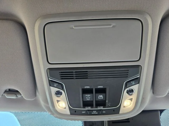 Used 2025 Black Honda RTL image 27