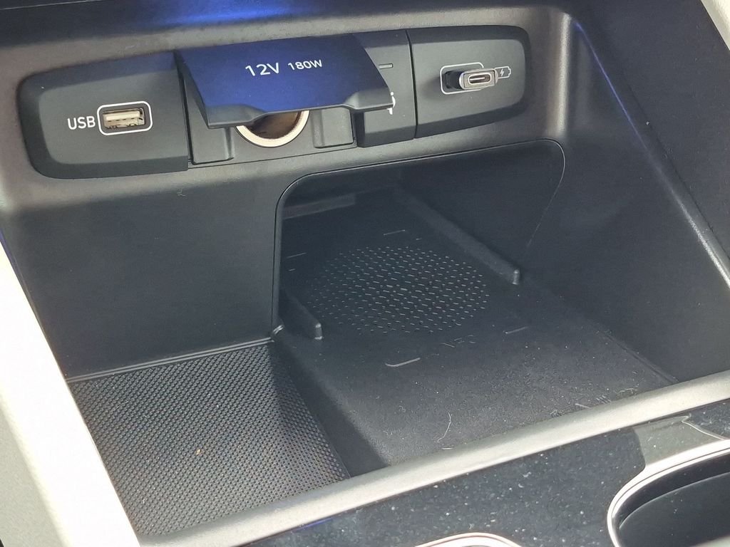 Certified Used 2024 White Hyundai SEL image 21