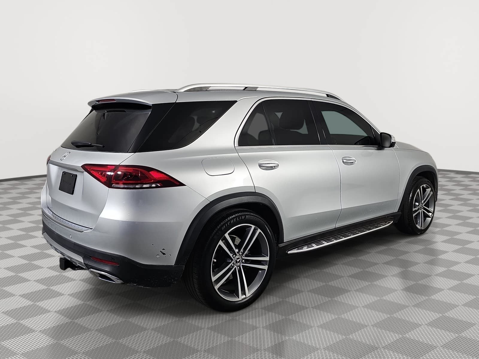 Used 2020 Silver Mercedes-Benz GLE 350 image 8