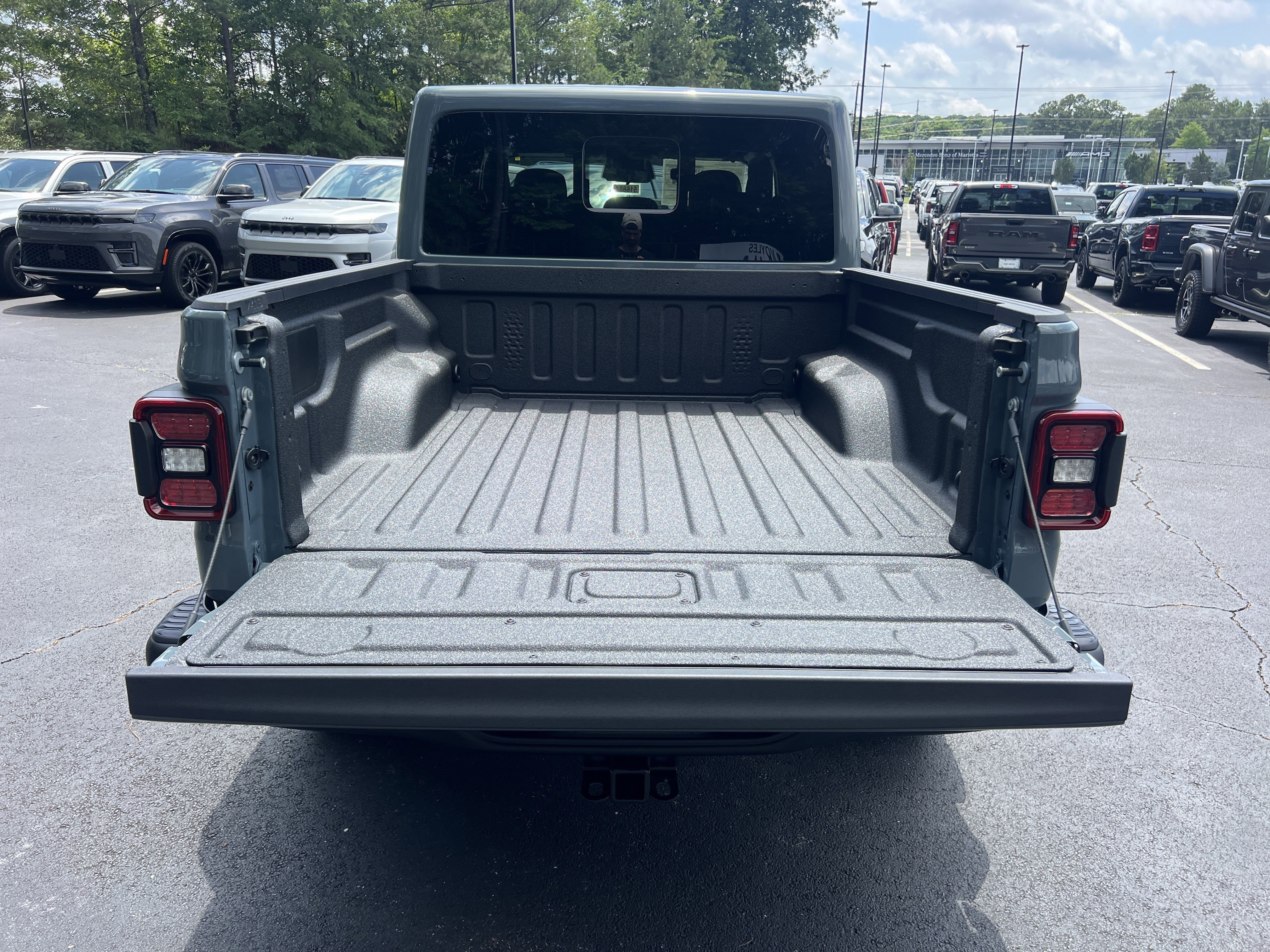 New 2026 Anvil Clearcoat Jeep Rubicon image 16
