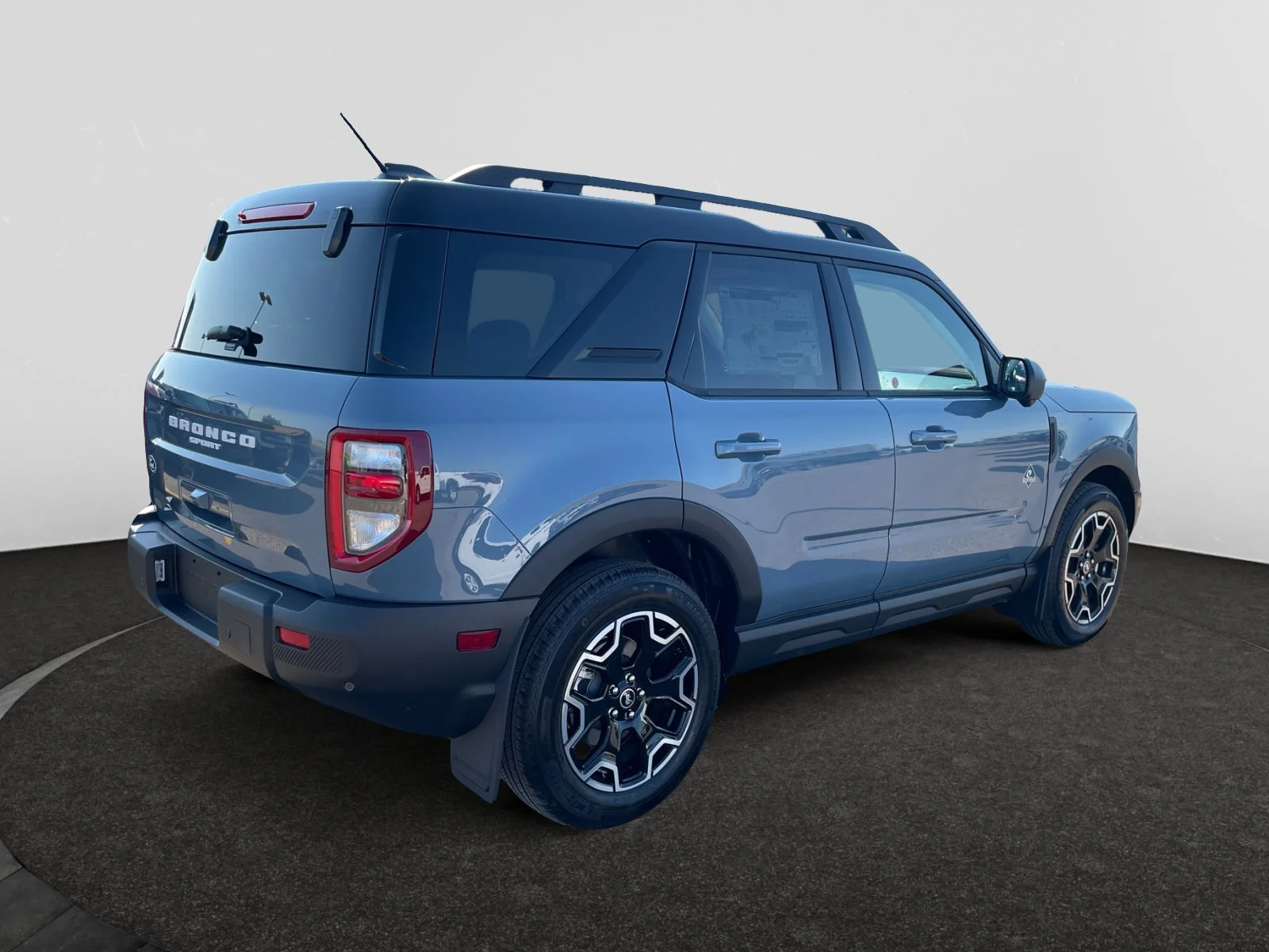 New 2026 Azure Grey Metallic Tri-Coat Ford Outer Banks image 5