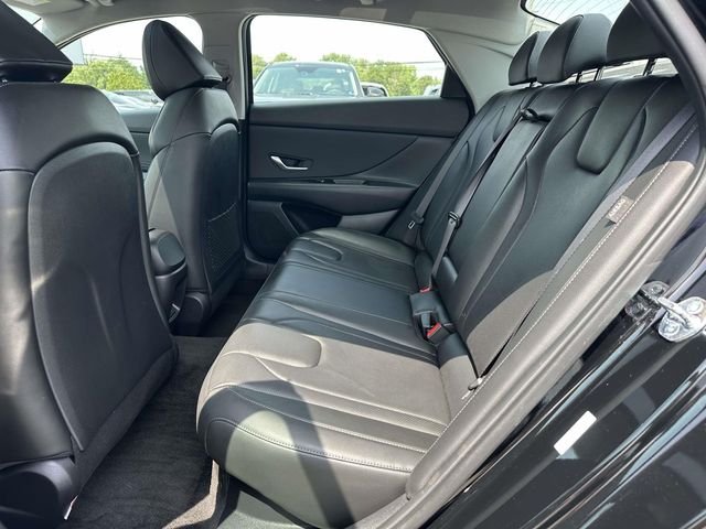 Certified Used 2025 Black Hyundai Limited image 15