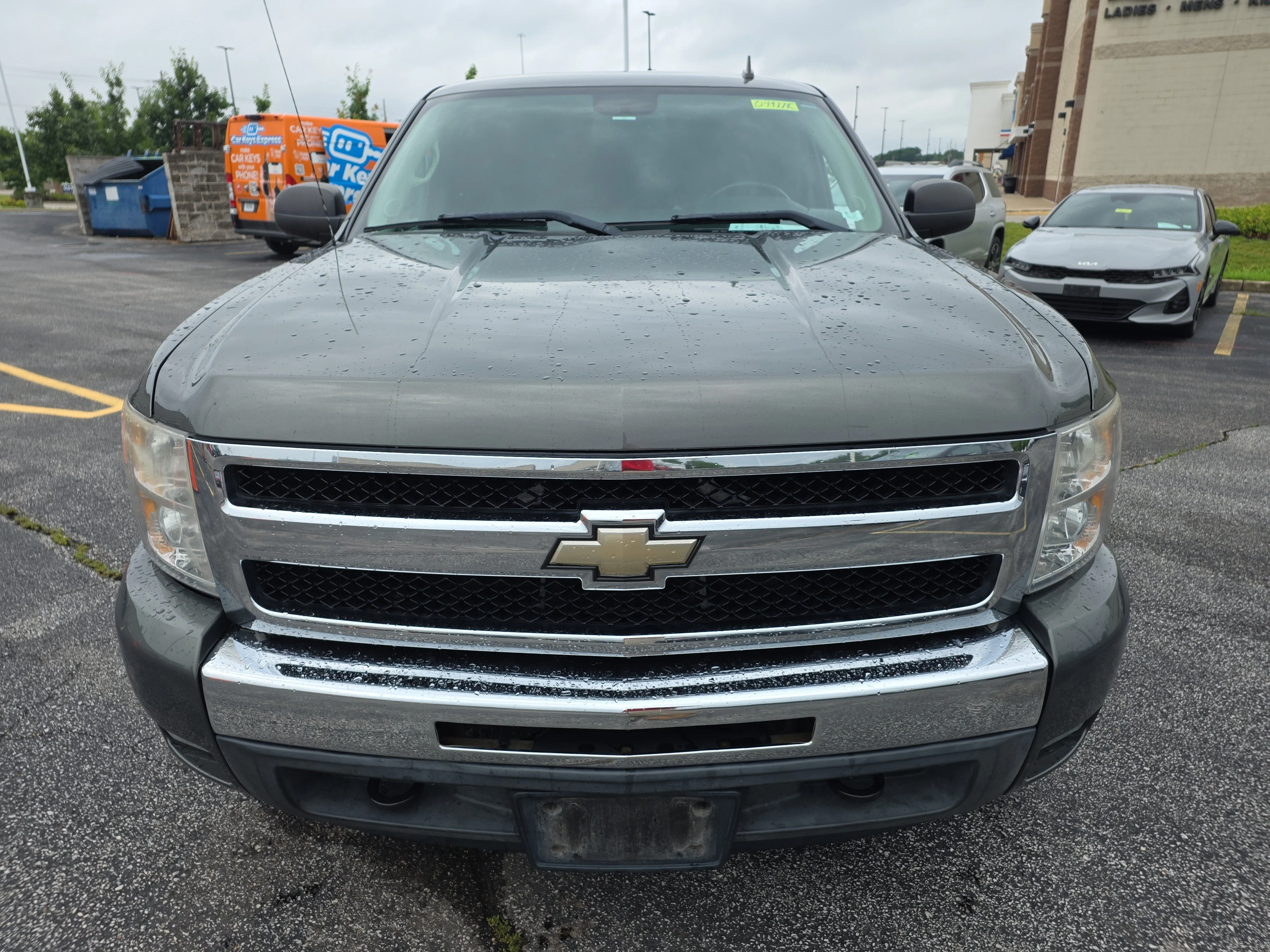 Used 2011 Steel Green Metallic Chevrolet LT image 8