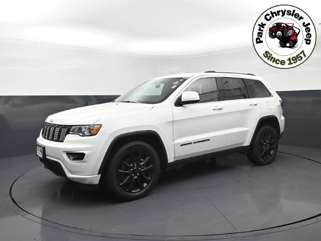 Used 2021 Jeep Grand Cherokee Laredo E with VIN 1C4RJFAG1MC592130 for sale in Burnsville, Minnesota