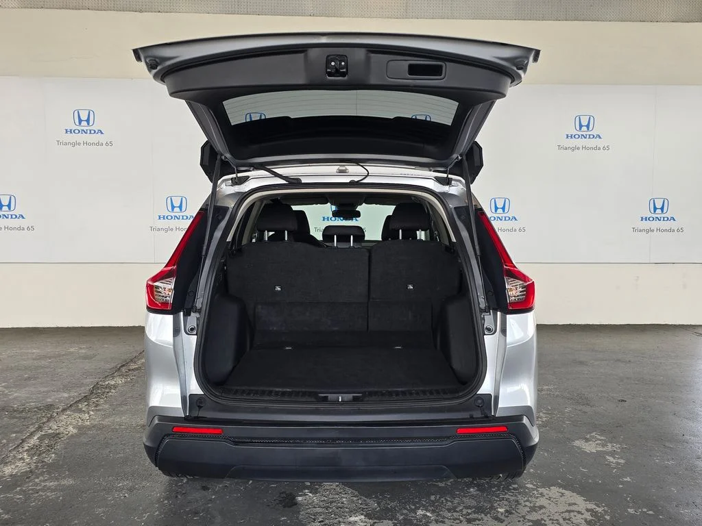 Used 2025  Honda LX image 35