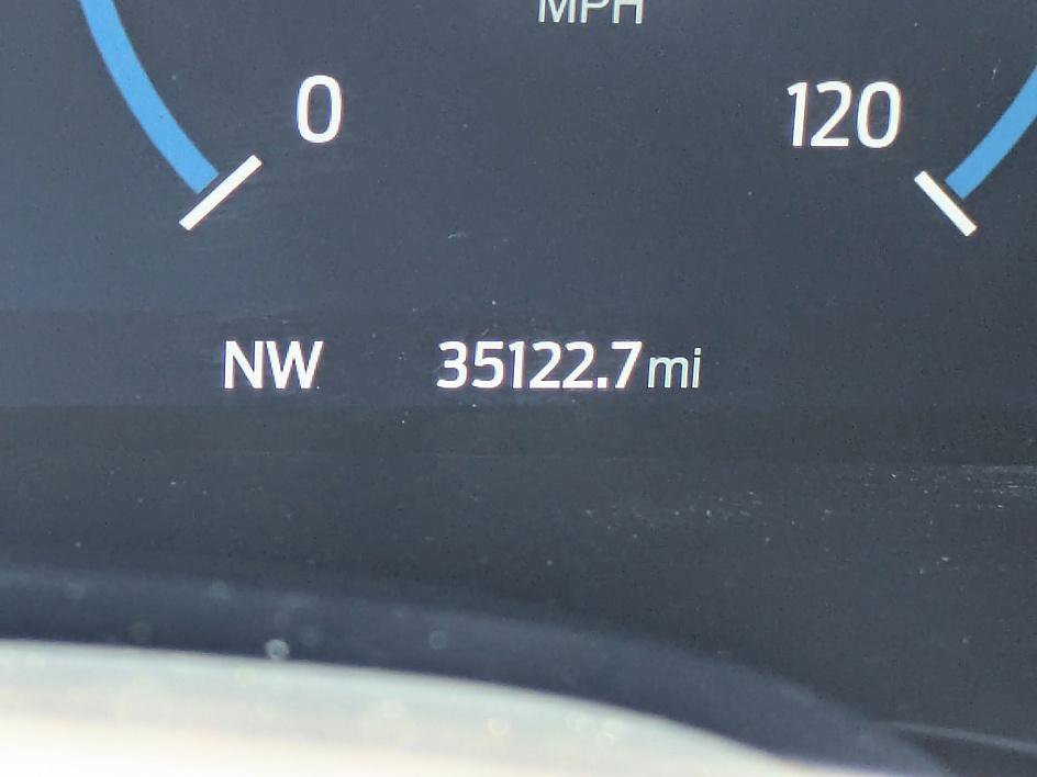 Used 2023 Antimatter Blue Metallic Ford LARIAT image 19
