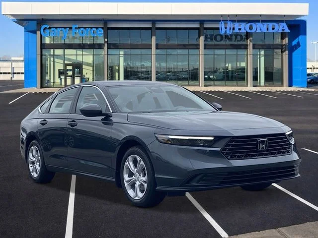 New 2026 Meteorite Gray Metallic Honda LX image 5