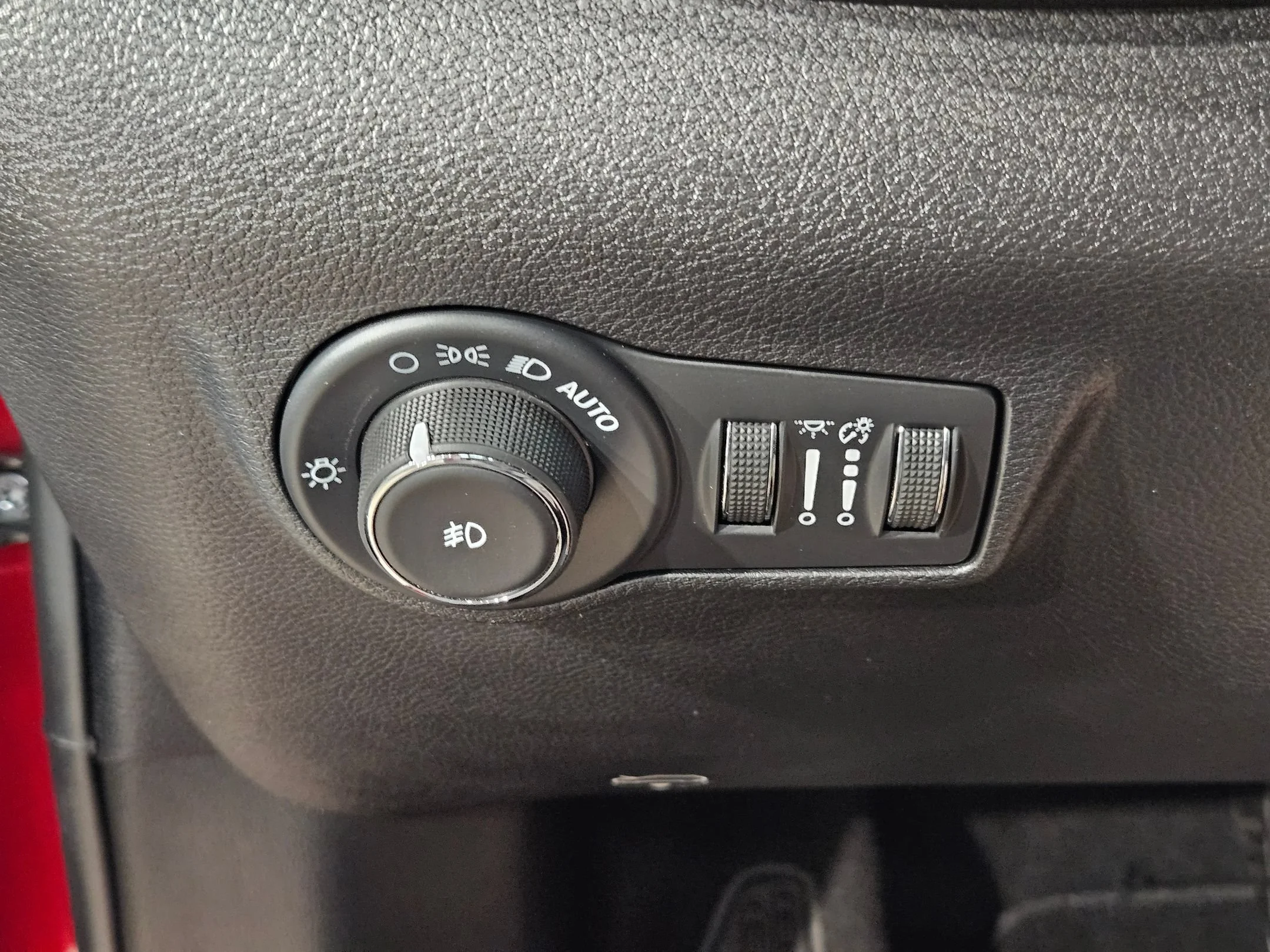 2025 Jeep Compass Limited - Photo 25