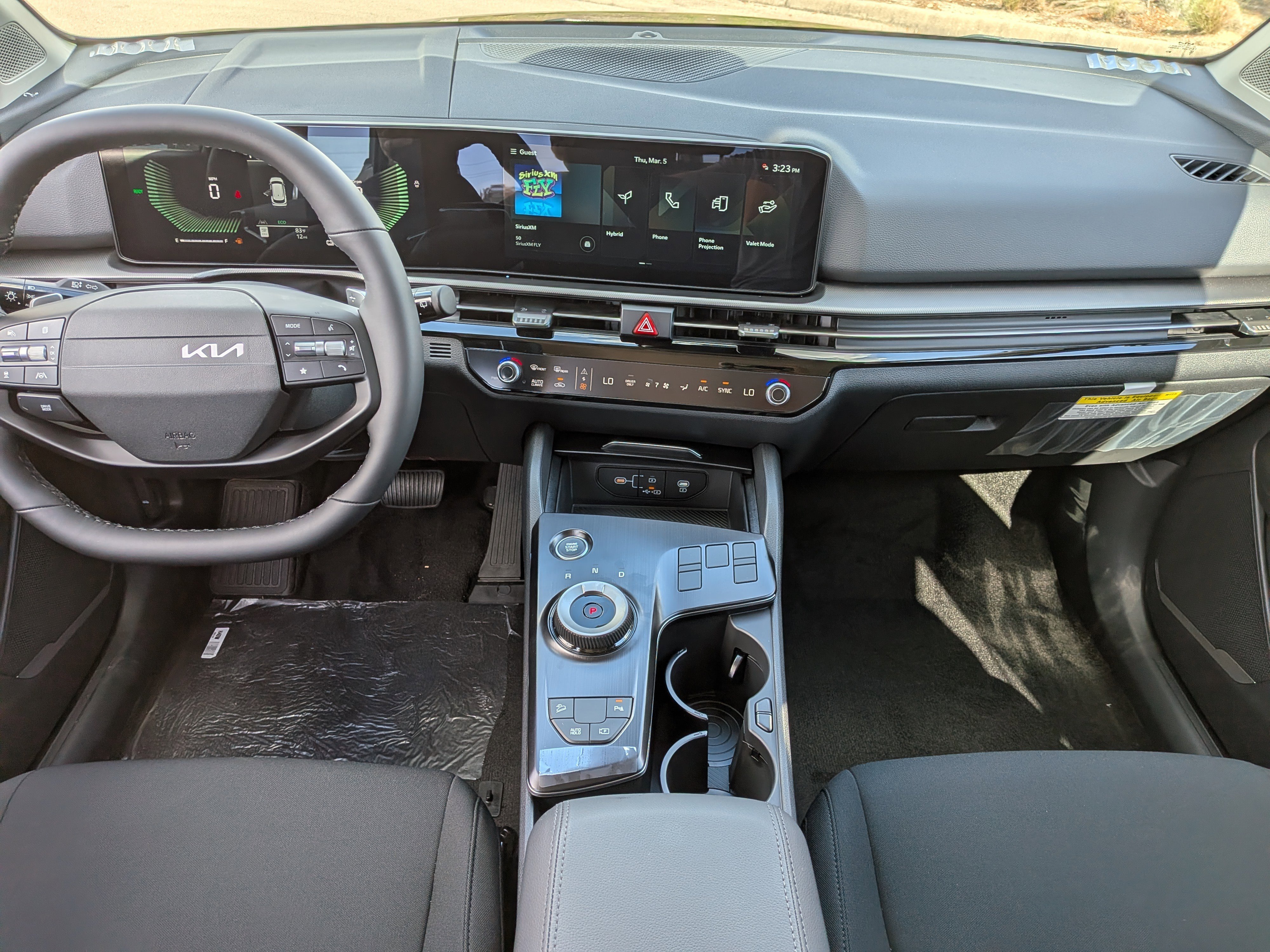 New 2026 Steel Gray Kia LX image 20
