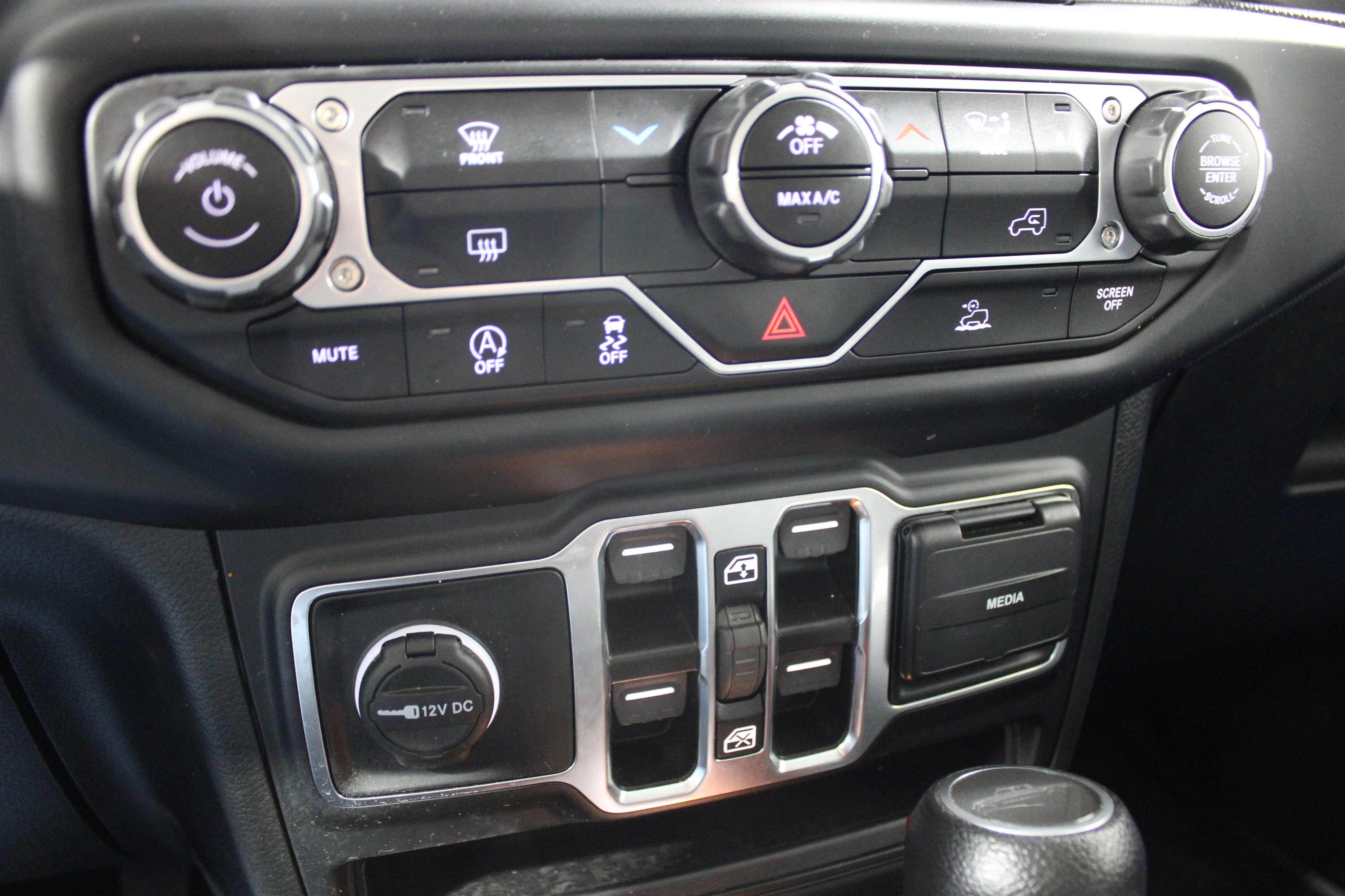 2023 Jeep Gladiator Sport S - Photo 16