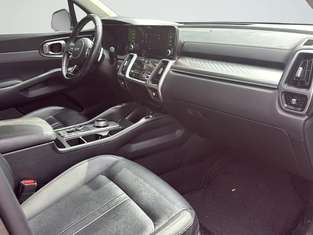 Used 2023 Blue Kia EX image 16