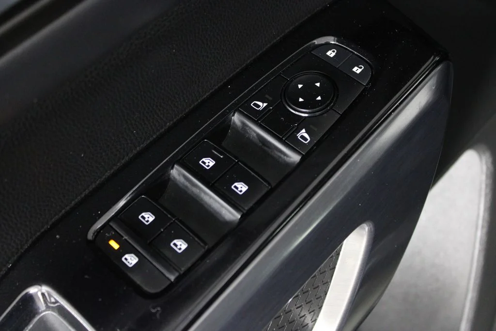 2023 Nissan Pathfinder SL - Photo 24