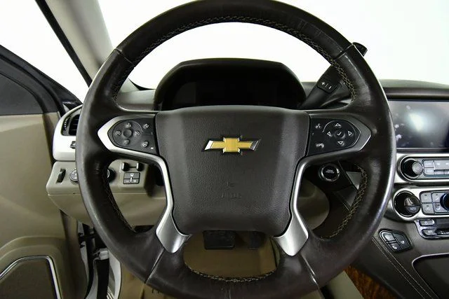 Used 2018 White Chevrolet Premier image 2