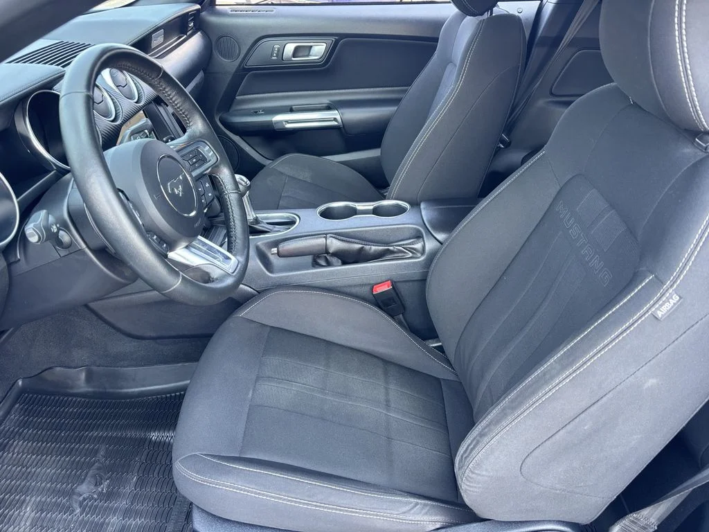 Used 2021 White Ford EcoBoost image 17