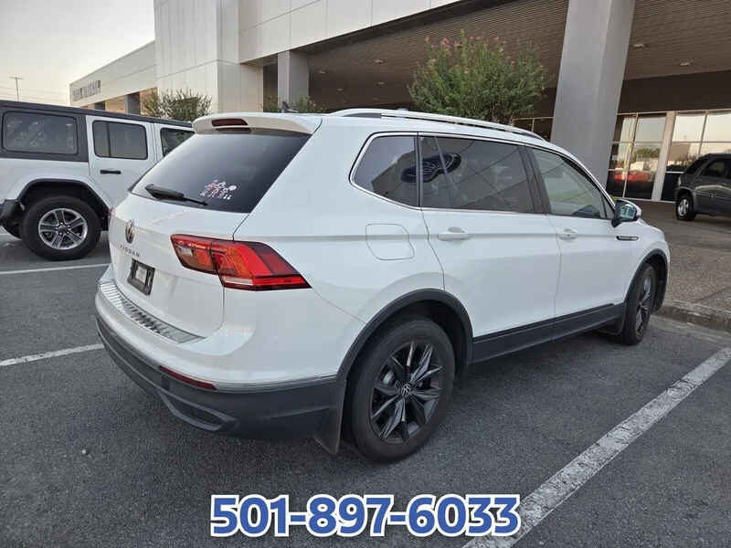 Used 2024 Pure White Volkswagen 2.0T SE image 5