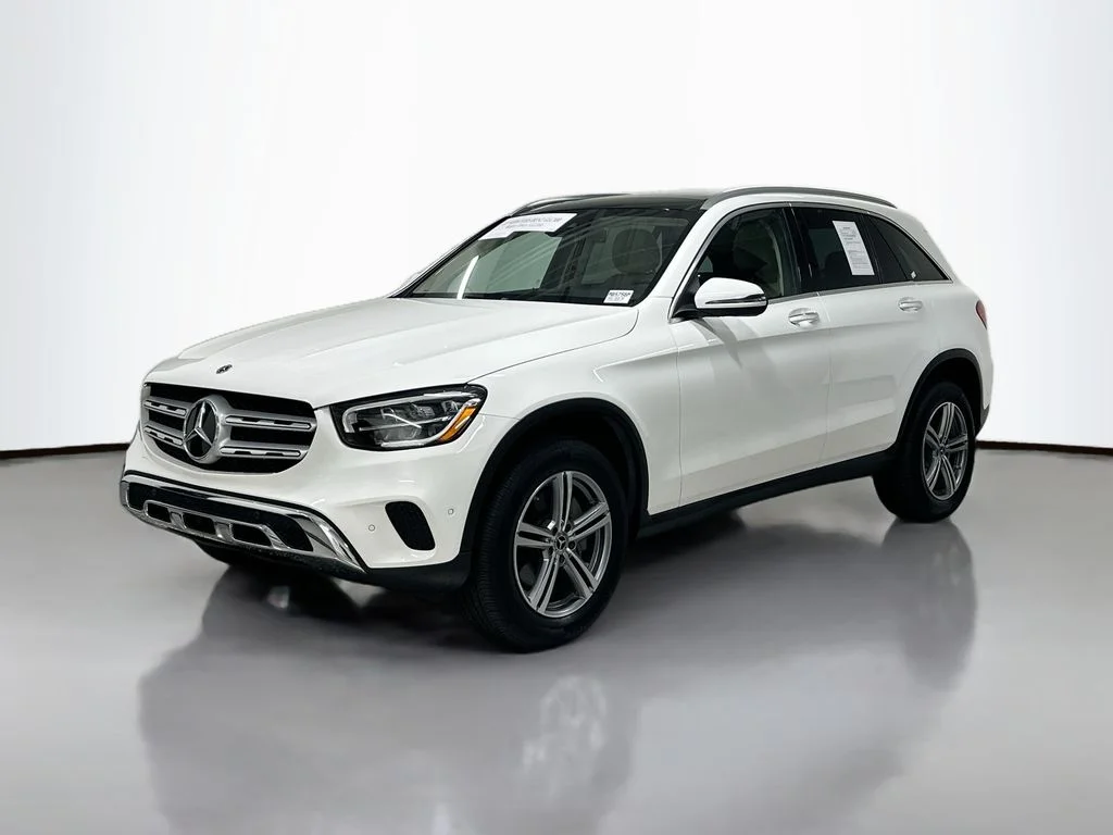 Certified Used 2022 Polar White Mercedes-Benz GLC 300 image 1