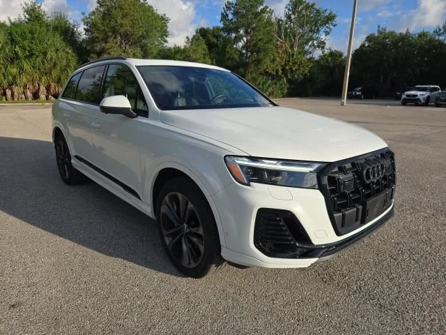 Used 2025 Carrara White Audi Premium Plus image 7