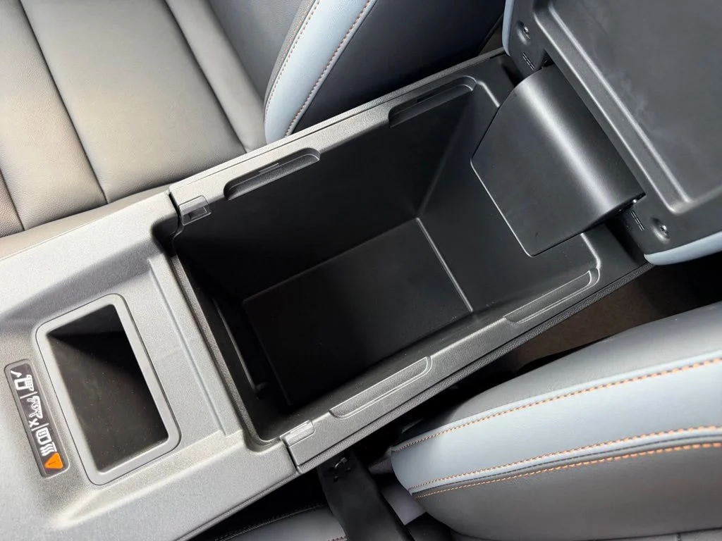 New 2026 Sonic Gray Pearl Honda Touring image 27